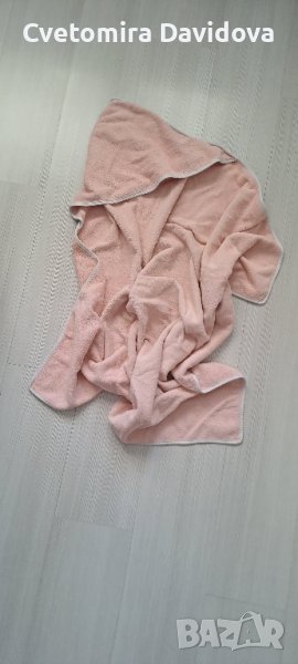 Детска кърпа и два халата за баня , снимка 1