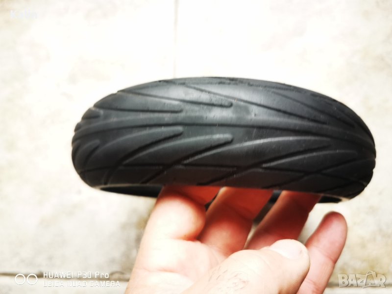 "Солидна"безкамерна плътна гума  за Segway Ninebot ES,8х2,125, снимка 1