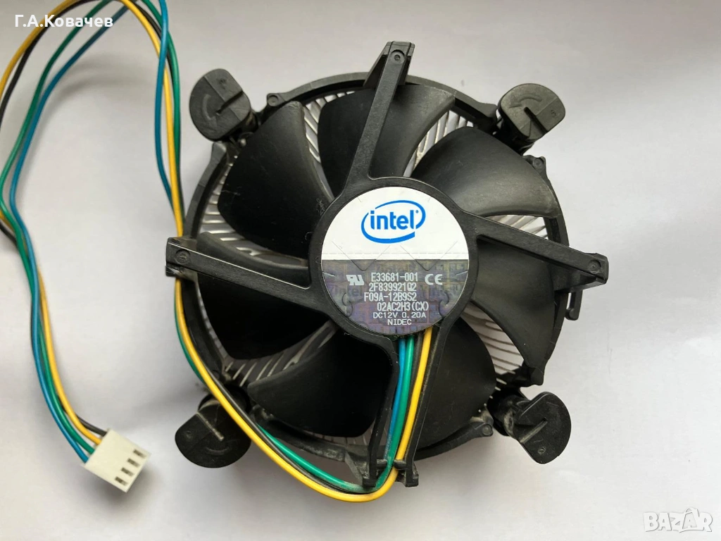 Intel E33681-001- Охладител за процесор, снимка 1