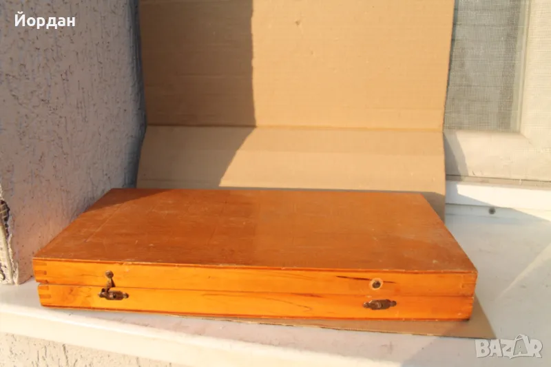 Дървена кутия за шах и табла, снимка 1