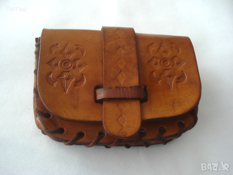 Малка унисекс кожена чантичка , снимка 1