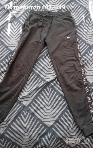 Оригинално долнище Nike , снимка 1