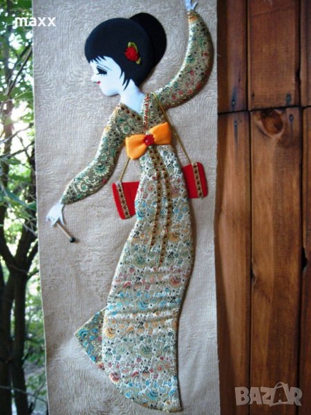 Красиво пано за стена 23х78,5 см текстил с женска фигура 1, снимка 1