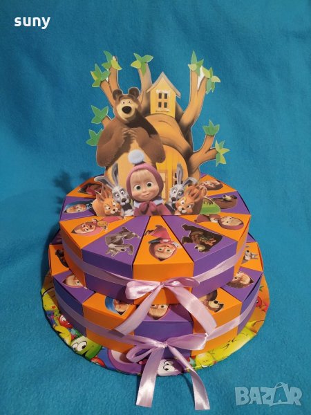 Картонена торта Маша и Мечока, снимка 1