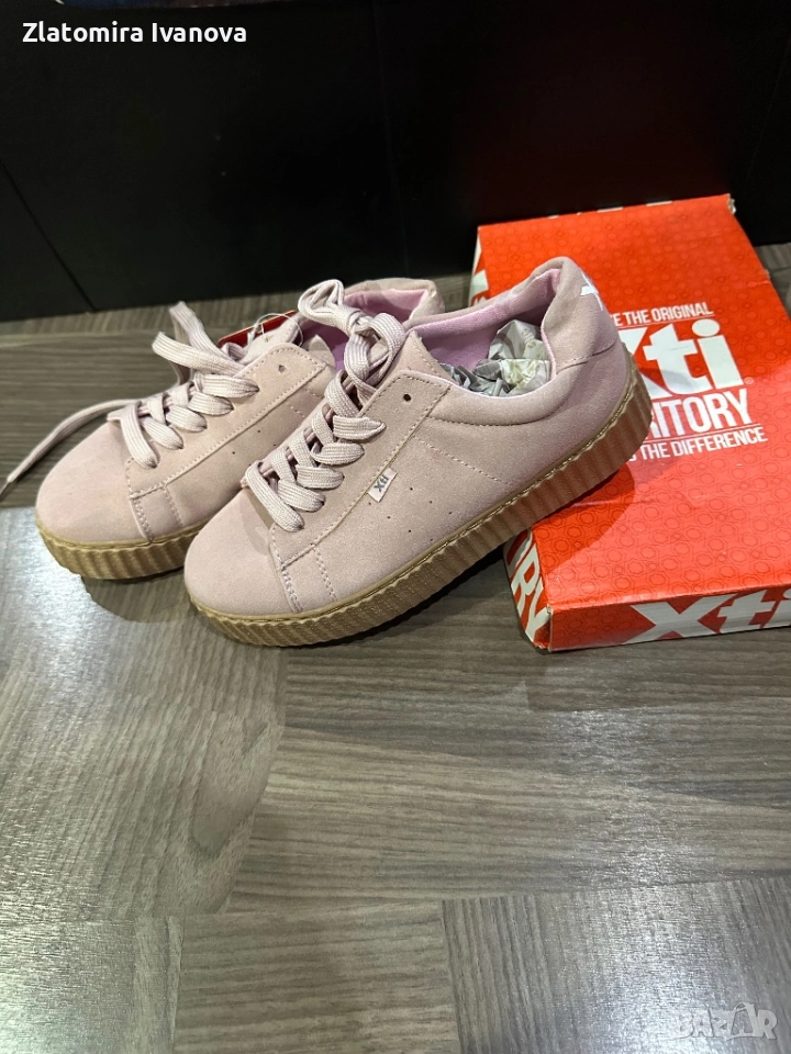 Дамски нови кецове, снимка 1