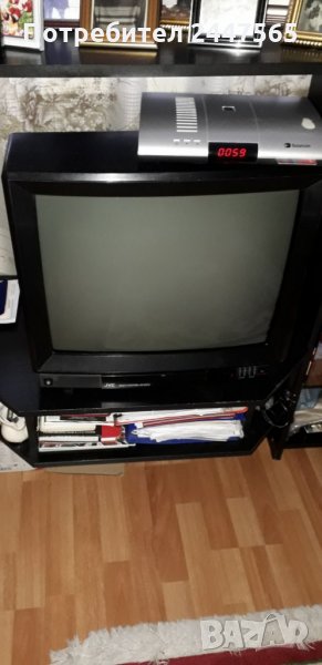 Телевизор JVC C-210HM, снимка 1