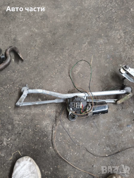 Моторче предни чистачки 0390241355 за BMW 320d (e46) 2.0d 136 hp (touring), снимка 1