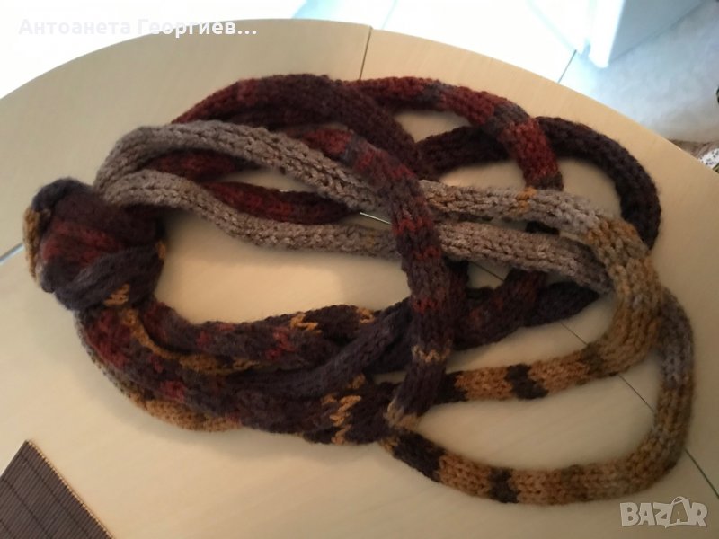 Оригинален плетен вълнен шал, колие , снимка 1
