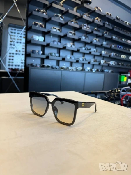 очила с черен обикновен калъф и ув защита chanel, снимка 1