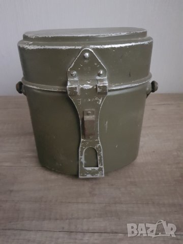 Швейцарско военно канче с манерка и чаша, снимка 10 - Антикварни и старинни предмети - 34873677