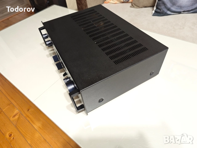 Усилвател Yamaha CA-V1, снимка 5 - Ресийвъри, усилватели, смесителни пултове - 51499659