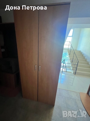 Продавам гардероб2рафта+ лост, снимка 3 - Гардероби - 52402296