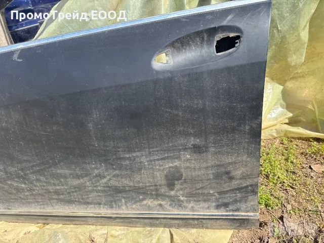 Предна лява синя врата Мерцедес Mercedes S class W221 , снимка 3 - Части - 49967456