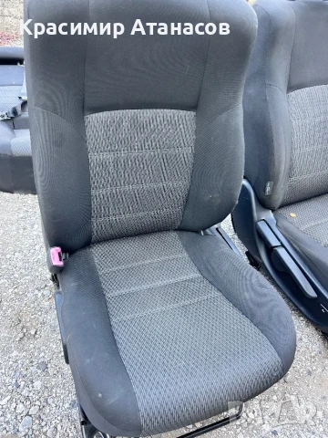 Салон Седалки за Тойота Авенсис T27.2009.2015г. Комби, снимка 2 - Аксесоари и консумативи - 51420618