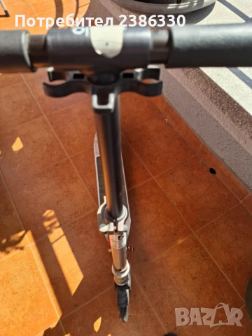 Продавам Тротинетка "Oxelo" Town 5, снимка 4 - Скейтборд, ховърборд, уейвборд - 50474136