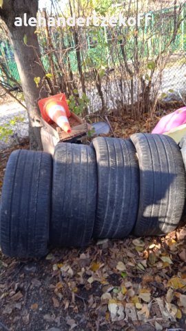 Pirelli P Zero 295/40/ ZR21- 111Y