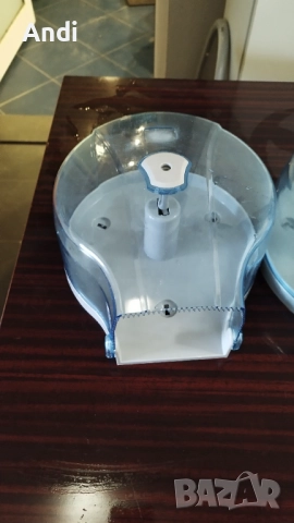 Диспенсъри за течен сапун , тоалетна хартия , кърпи за ръце и кухненски рола, снимка 8 - Други стоки за дома - 52567697