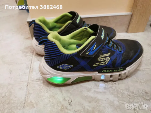Geox Marvel светещи 31 номер и към тях подарък Skechers 31 номер - 80 лв, снимка 4 - Детски маратонки - 49296199