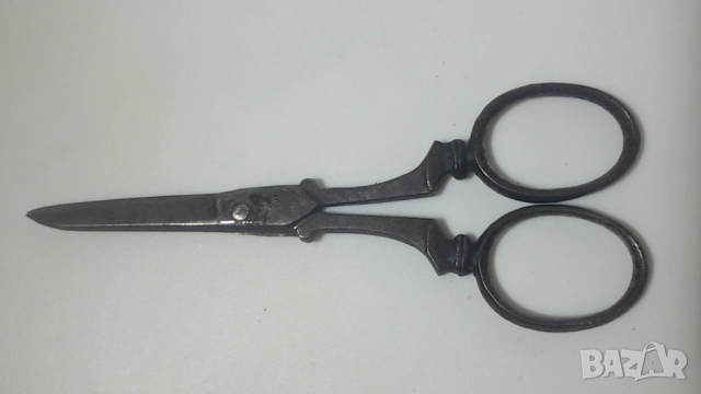Ретро малки ножички, снимка 2 - Антикварни и старинни предмети - 51432925