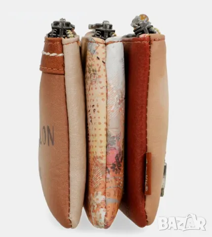 Троен Несесер Anekke, колекция Peace & Love Camel, снимка 7 - Портфейли, портмонета - 49440969
