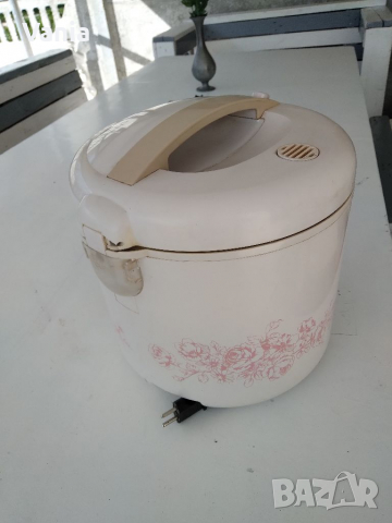 Уред за приготвяне на ориз , снимка 2 - Уреди за готвене на пара - 36457822