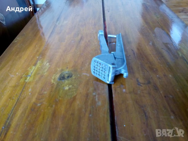 Стара алуминиева преса за чесън #2, снимка 2 - Други ценни предмети - 27452902