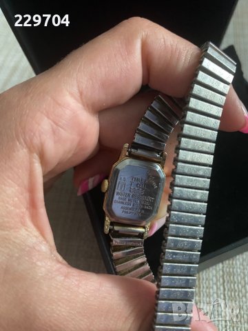 Оригинален дамски часовник Timex , снимка 8 - Дамски - 37234126