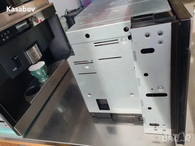 Miele Nespresso Кафемашина за вграждане Кафеавтомат Миеле, снимка 10 - Кафемашини - 50418691