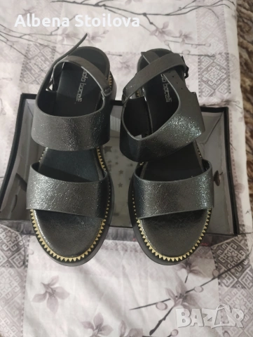 Разменям сребристи и черни нови обувки , снимка 14 - Дамски ежедневни обувки - 53422939