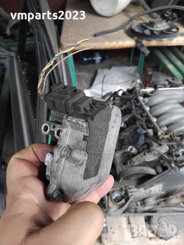 Моторче вихрови клапи Audi 3.0TDI - 233кс, снимка 3 - Части - 52043010