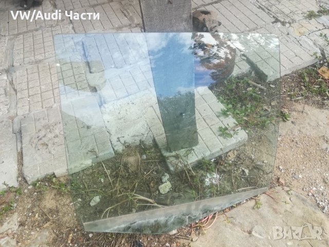 Задно дясно странично стъкло за Голф 4 Бора Golf 4 VW Bora в Части в гр ...