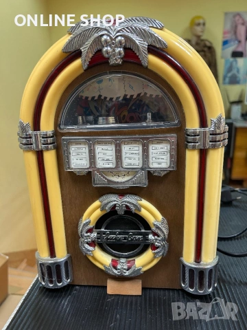 Ретро радио Juke box, снимка 2 - Антикварни и старинни предмети - 53142862