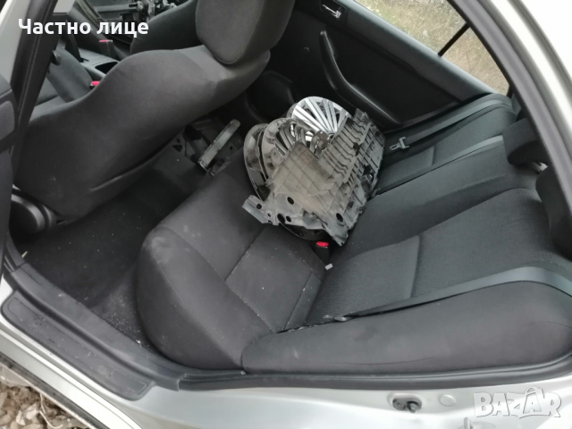 Toyota Avensis II 2.0 D-4D (116 кс), снимка 7 - Автомобили и джипове - 36383355