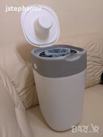 Продаваме кош за памперси Tommee Tippee + 11 нови касети за него, снимка 3 - Пелени, памперси - 53231655