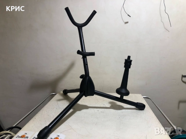 Сценична стойка за саксофон SUPRA, снимка 3 - Духови инструменти - 53204756