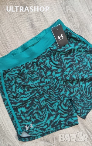 Нови дамски шорти Under Armour M size, снимка 2 - Къси панталони и бермуди - 51603613