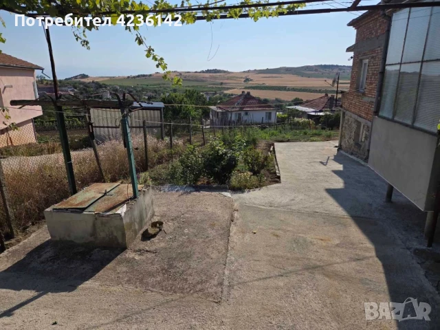 Продавам двуетажна къща в с. Пещерско, област Бургас. БЕЗ ПОСРЕДНИК!, снимка 8 - Къщи - 51226668