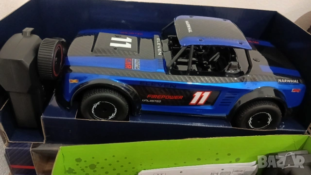 4броя детски коли с дистанционно управление rc джип динозавър състезателна кола бъги звук светлини 1, снимка 3 - Коли, камиони, мотори, писти - 53481562