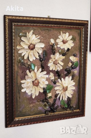 Картина Цветя с миди, седеф,раковини, морски пясък,камъчета