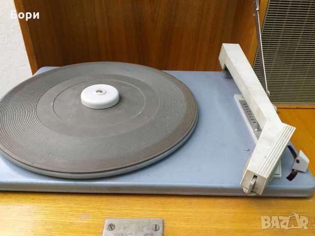 Грамофон КАРАВЕЛЛА, снимка 2 - Грамофони - 29067055