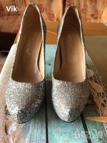 Официални обувки-сребърни, снимка 1 - Дамски елегантни обувки - 39643908