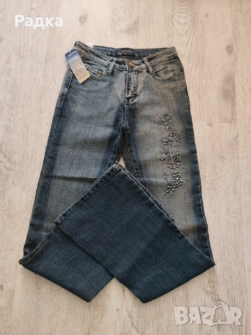 Нови дамски дънки 👖 размер 25