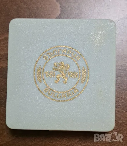 07 Медал Плакет 1300г. България (1981г.), снимка 3 - Антикварни и старинни предмети - 48721057