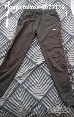 Оригинално долнище Nike 