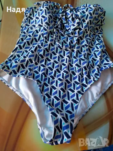 Цял бански с подплънки 