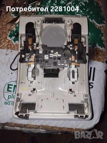 Ауди а4 б6 плафон, снимка 2 - Части - 42266171