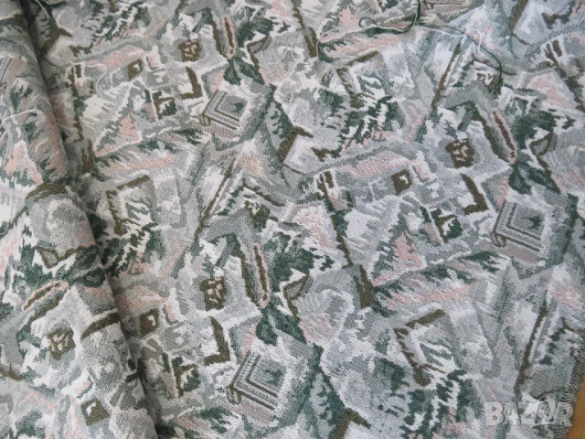 Българска дамаска шарка МАриела - синьо с орнаменти  - топ 3 метра широчина 1,45 дамаска за диван, снимка 4 - Платове и дамаски - 50678203