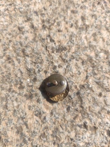 Продавам стара Значка НЛРС, снимка 2 - Други ценни предмети - 37743593