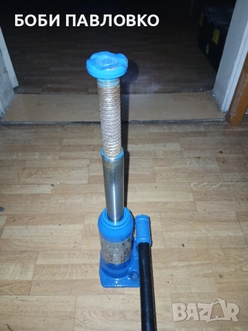 5тонен хидр.крик мерцедес-бенц нов, снимка 15 - Аксесоари и консумативи - 51963871