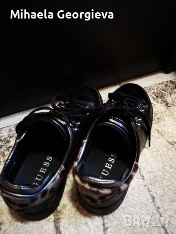 Обувки Guess, снимка 4 - Дамски ежедневни обувки - 38303016